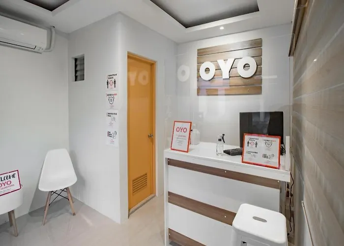 Oyo 605 The Quarters Hotel 2*