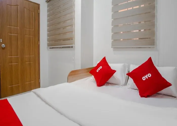 Oyo 605 The Quarters 2* Manila